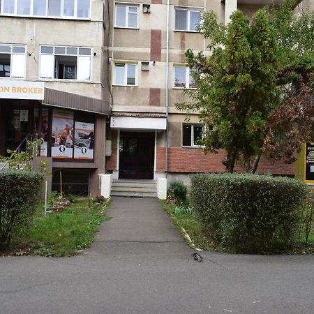 Apartament Modest Traian Rhbm Бая-Маре Екстер'єр фото